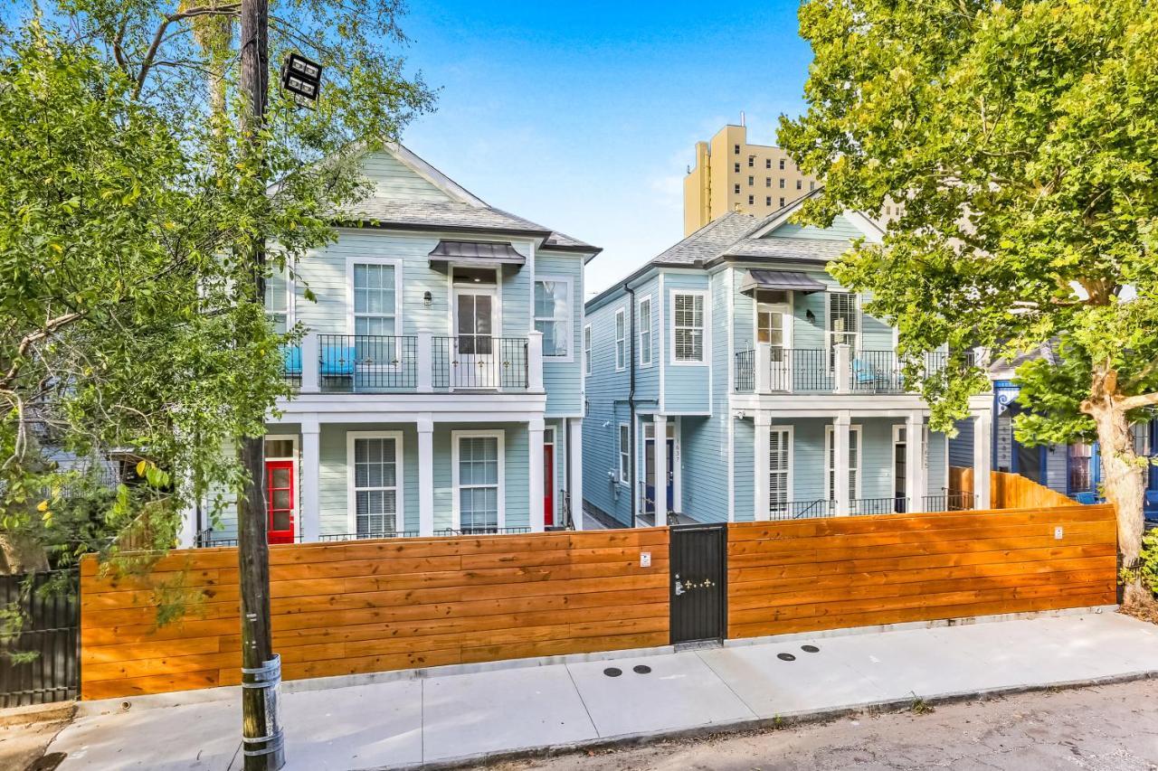 Hosteeva Chic Urban Retreat W Pool Steps To St Charles Ave And Near Bourbon St Apartment New Orleans Luaran gambar
