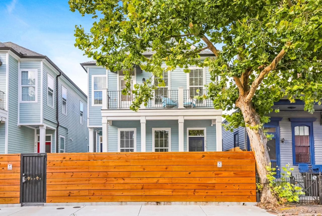 Hosteeva Chic Urban Retreat W Pool Steps To St Charles Ave And Near Bourbon St Apartment New Orleans Luaran gambar
