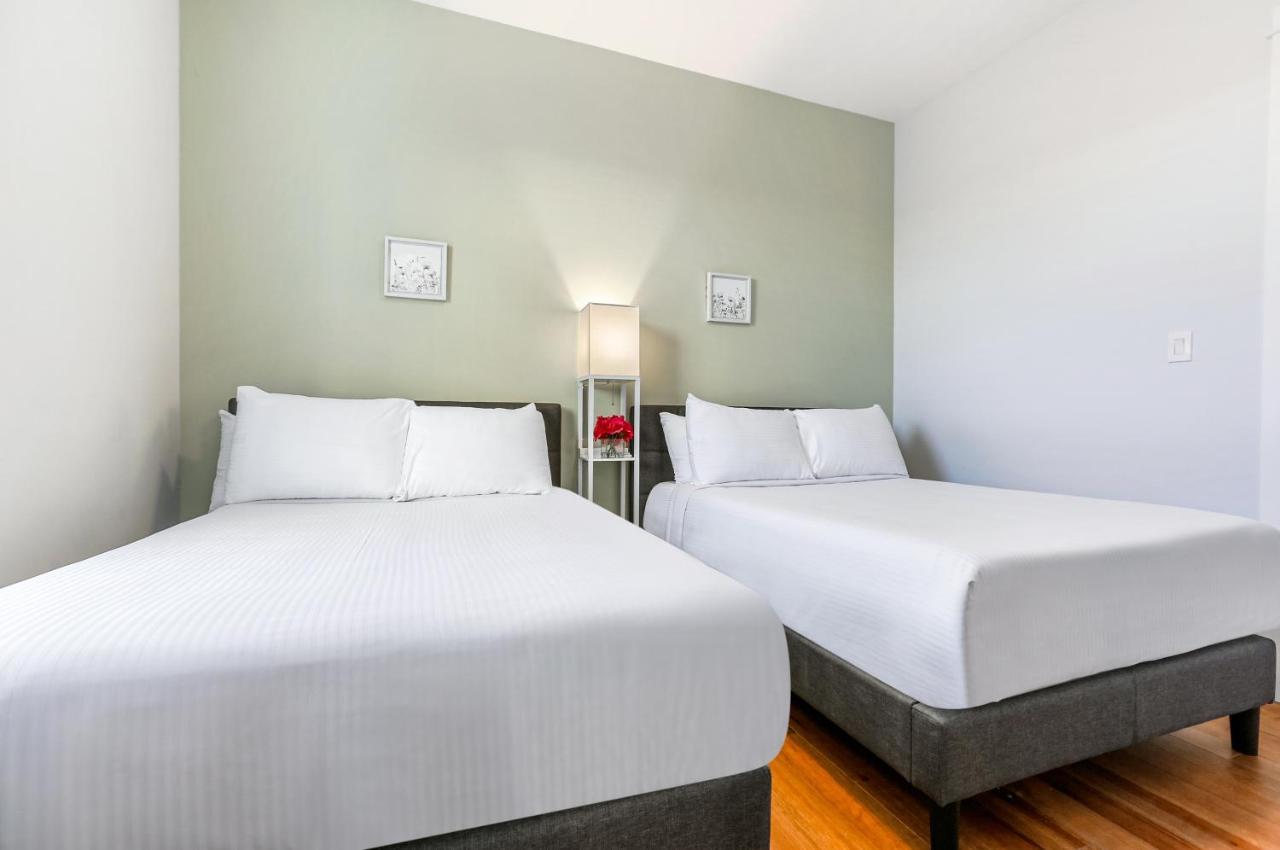 Hosteeva Chic Urban Retreat W Pool Steps To St Charles Ave And Near Bourbon St Apartment New Orleans Luaran gambar