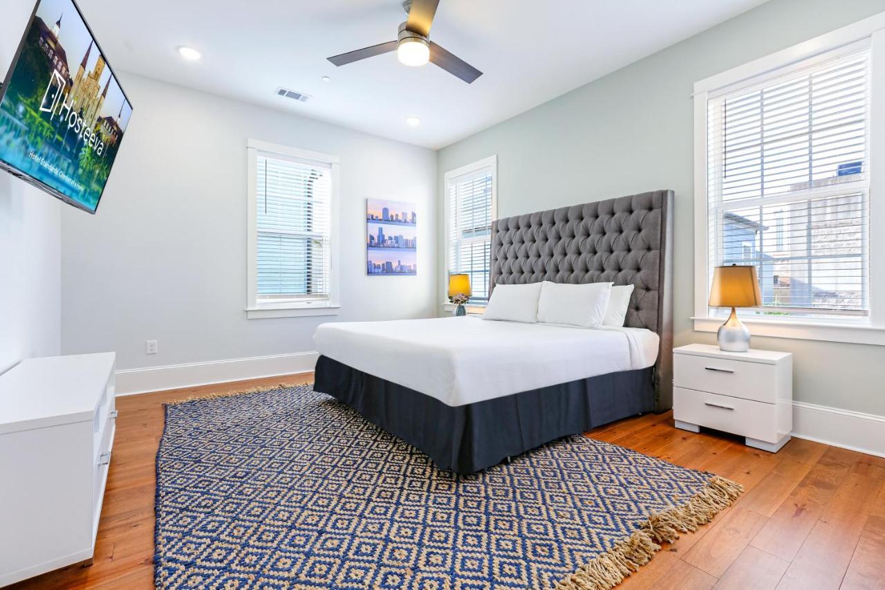 Hosteeva Chic Urban Retreat W Pool Steps To St Charles Ave And Near Bourbon St Apartment New Orleans Luaran gambar