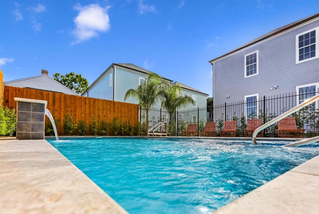 Hosteeva Chic Urban Retreat W Pool Steps To St Charles Ave And Near Bourbon St Apartment New Orleans Luaran gambar
